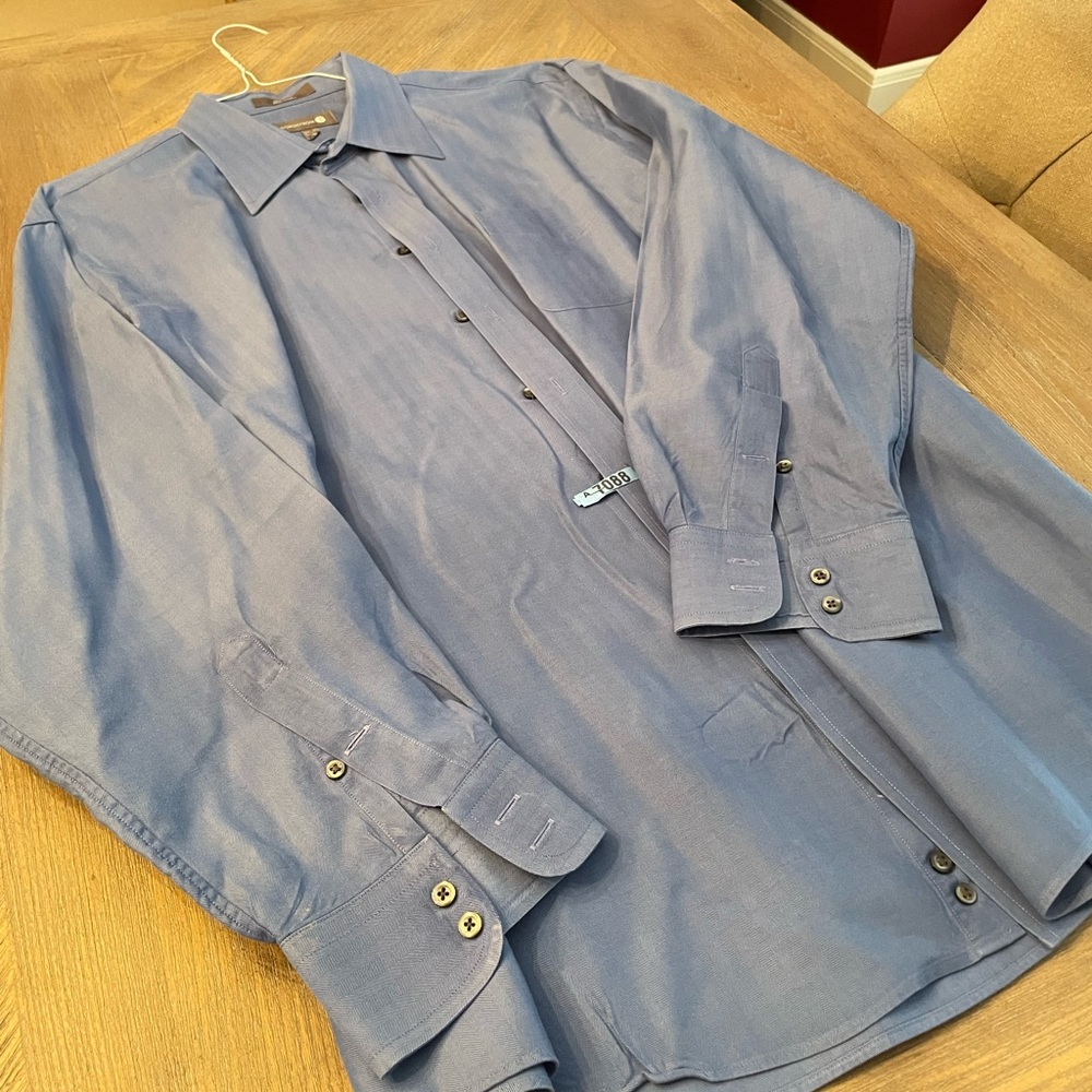 Men’s Dress Shirt sz17.5